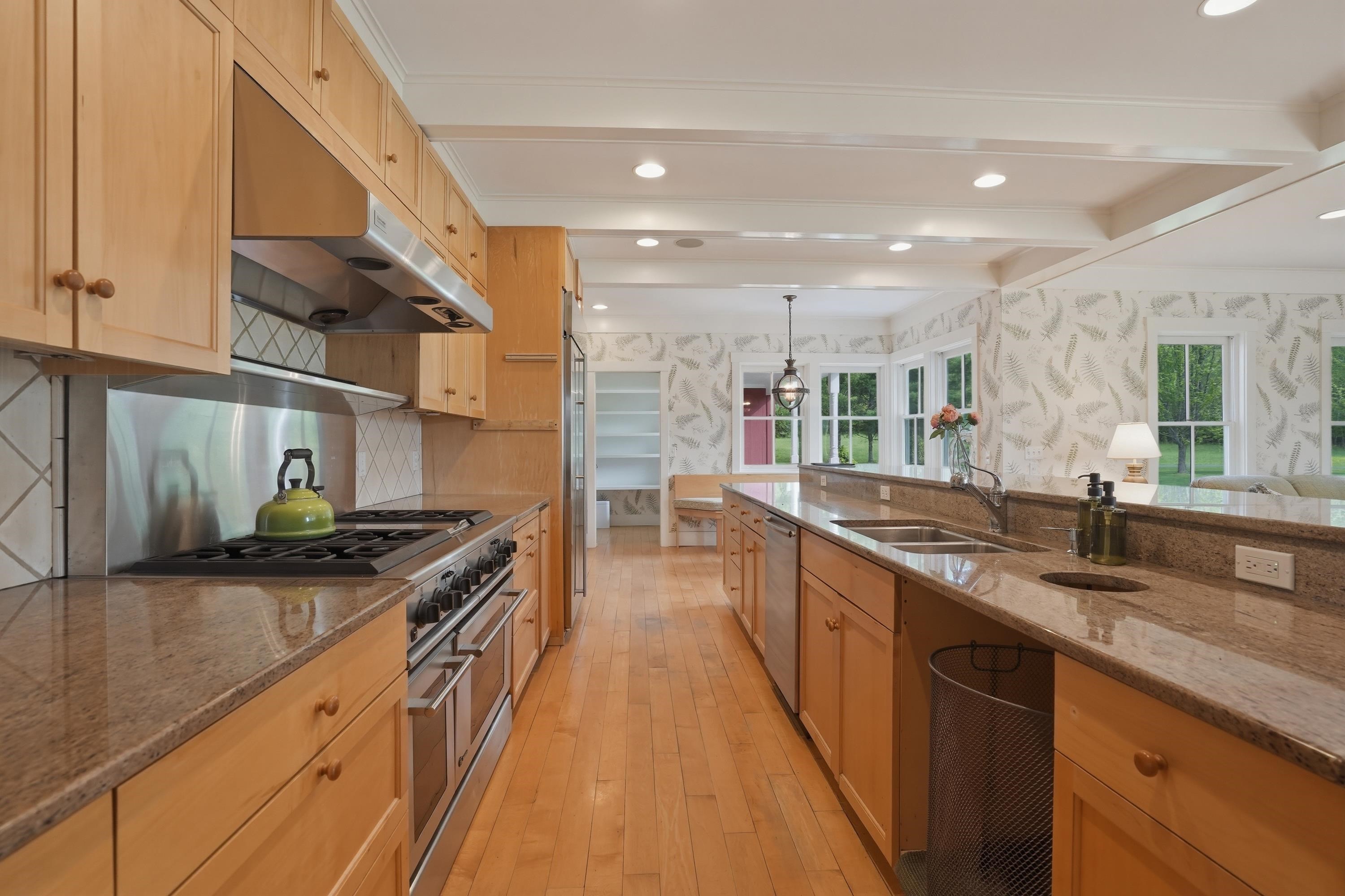 2455 West Hill Road Stowe, VT 05672 - Photo 8 of 42