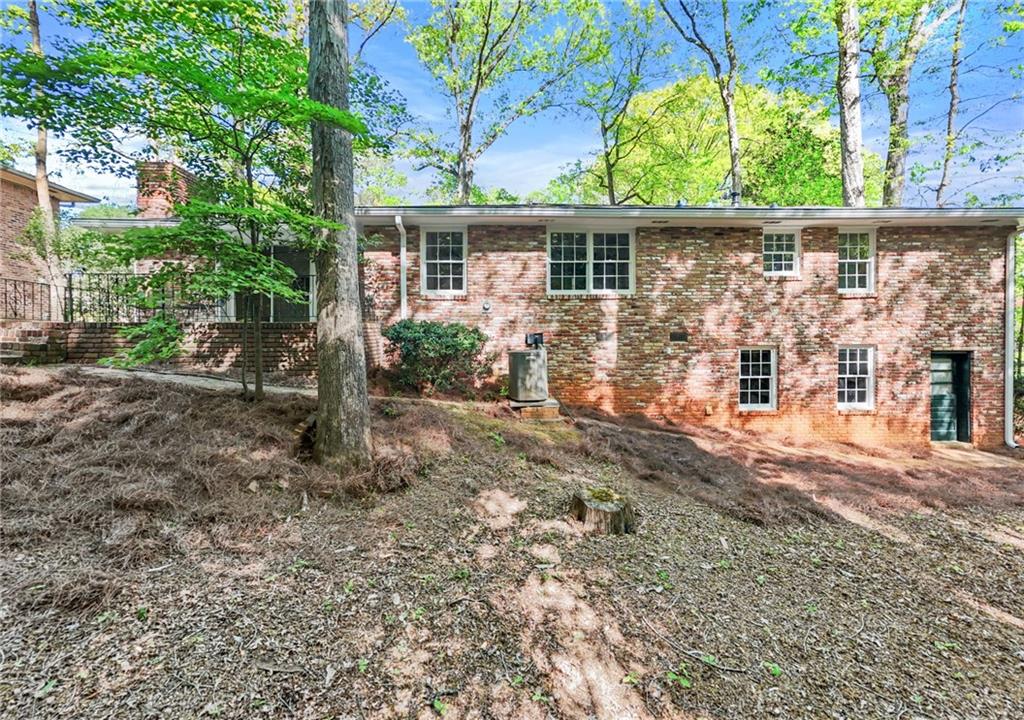 2235 Winding Way Tucker, GA 30084 - Photo 26 of 31