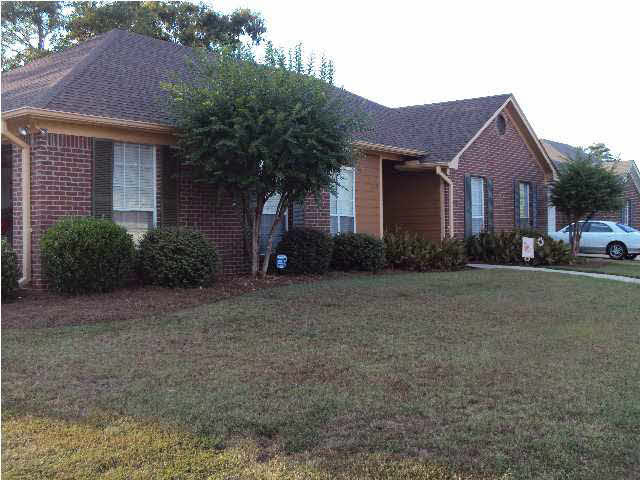 709 Lansdowne Lane Ridgeland, MS 39157 - Photo 3 of 16 Side front view