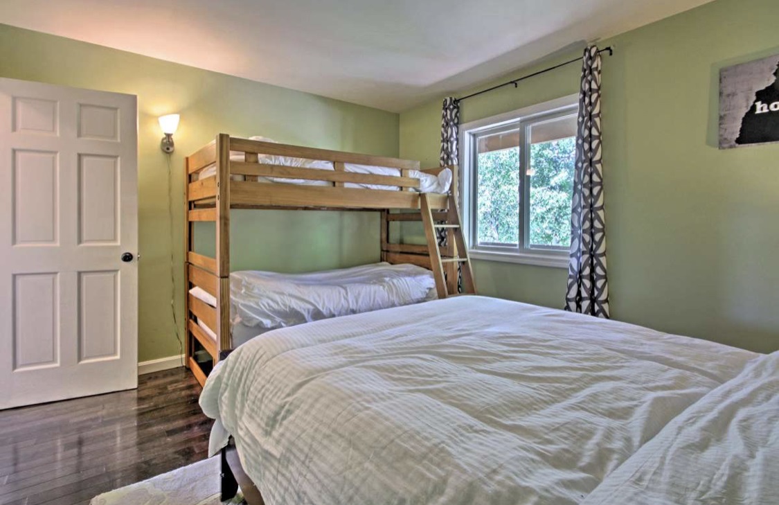 5 Hummingbird Road, Unit 5 Lincoln, NH 03251 - Photo 14 of 18 Gallery Image 14