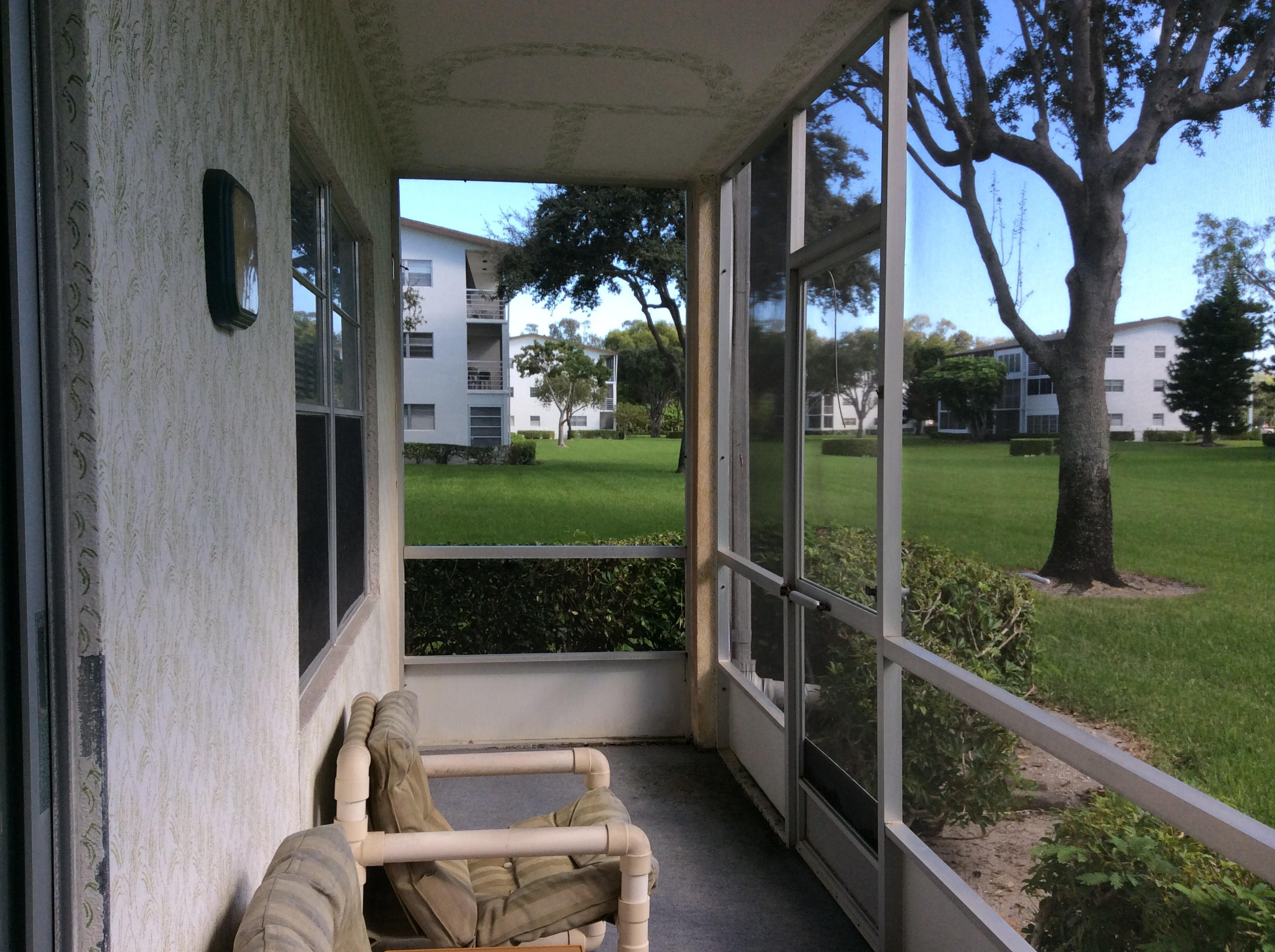 137 Mansfield D Boca Raton, FL 33434 - Photo 12 of 15 Screened patio