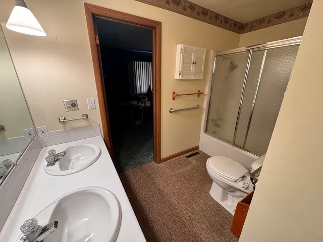 $165,000 | 326 South School Drive, Lanark, IL 61046