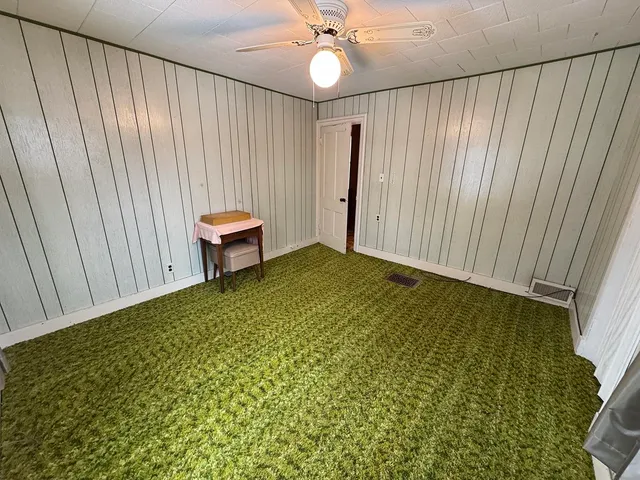 $165,000 | 326 South School Drive, Lanark, IL 61046