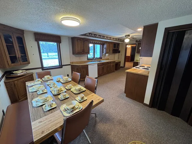 $165,000 | 326 South School Drive, Lanark, IL 61046