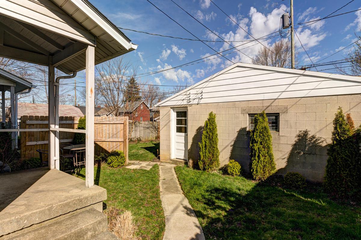 90 East Kelso Road, Unit 92 Columbus, OH 43202 - Photo 2 of 25