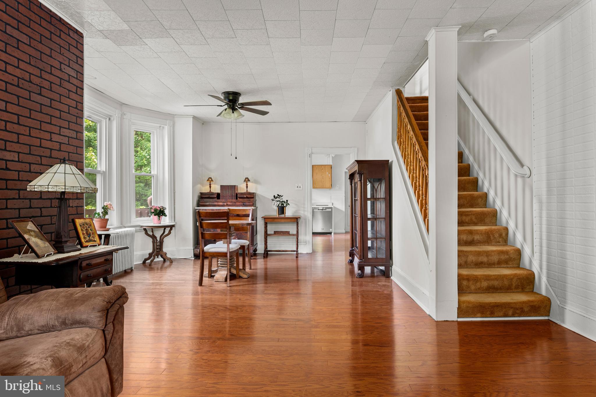 602 Arch Street Spring City, PA 19475 - Photo 4 of 35 Gallery Image 4
