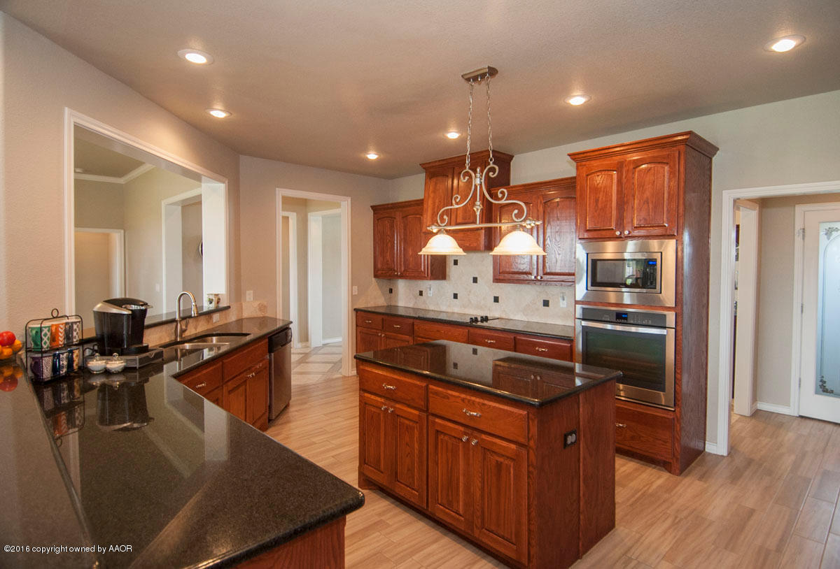 1601 Rock Creek Road Amarillo, TX 79124 - Photo 11 of 46 KITCHEN VIEW 2