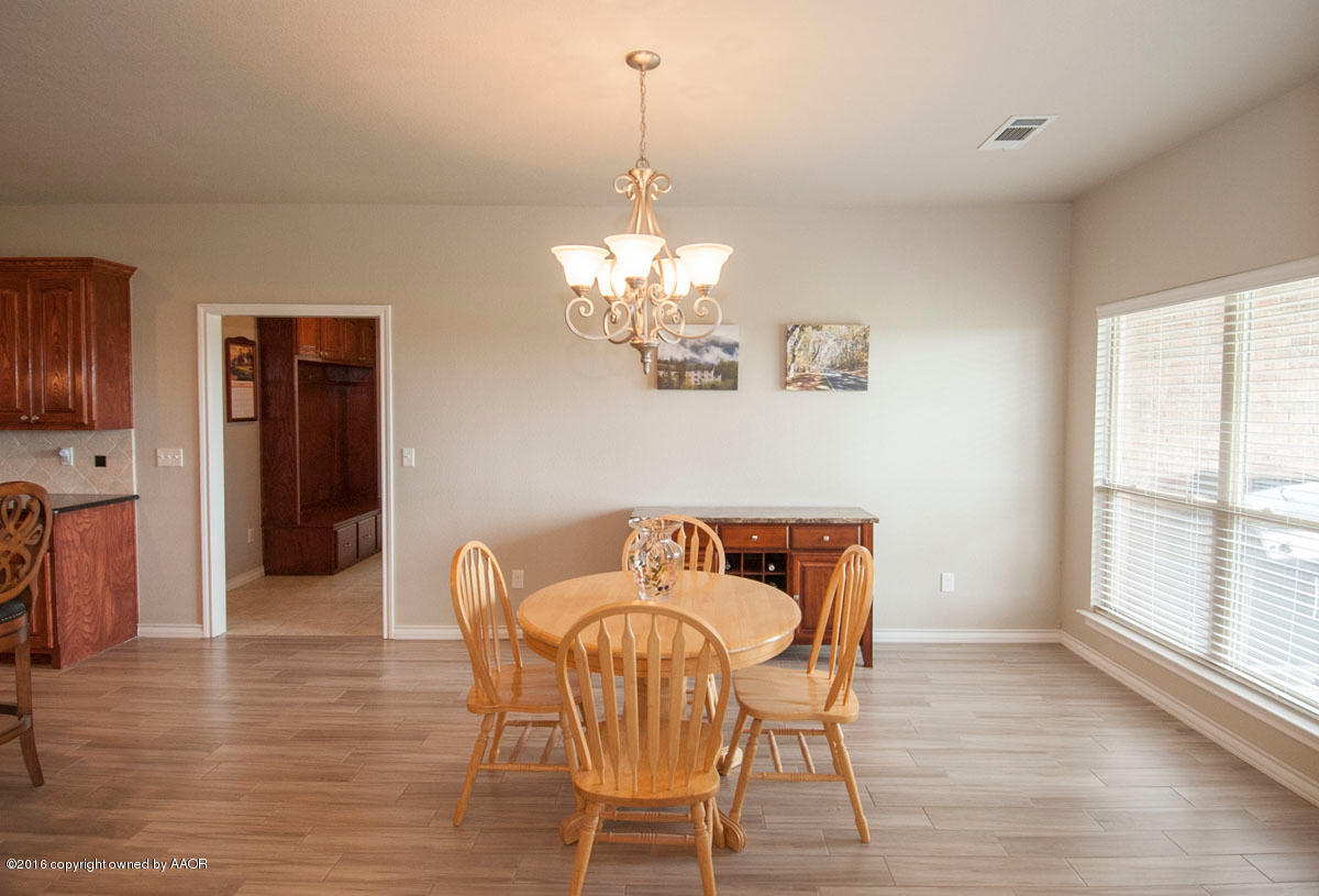 1601 Rock Creek Road Amarillo, TX 79124 - Photo 15 of 46 BREAKFAST NOOK VIEW 1