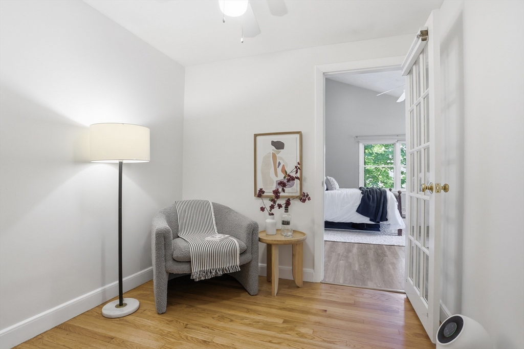 289 Concord Road Bedford, MA 01730 - Photo 14 of 27