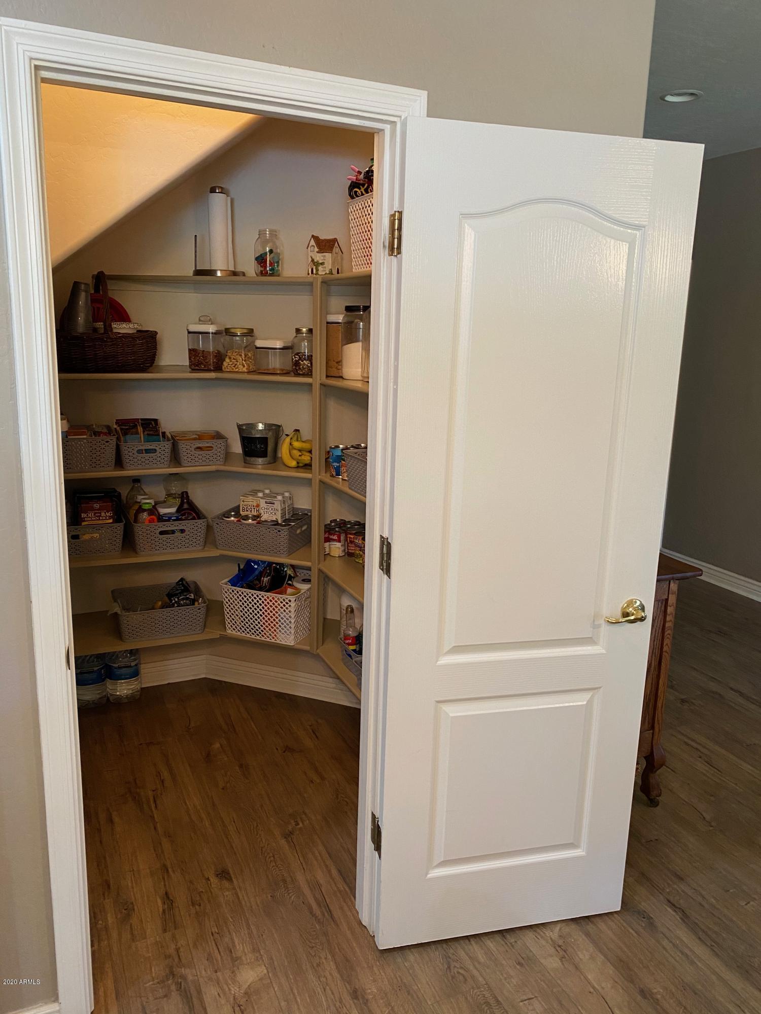 2979 South Martingale Road Gilbert, AZ 85295 - Photo 12 of 52 Pantry - West