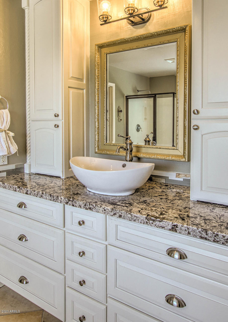 2979 South Martingale Road Gilbert, AZ 85295 - Photo 28 of 52 Master Bedroom Sink - NW