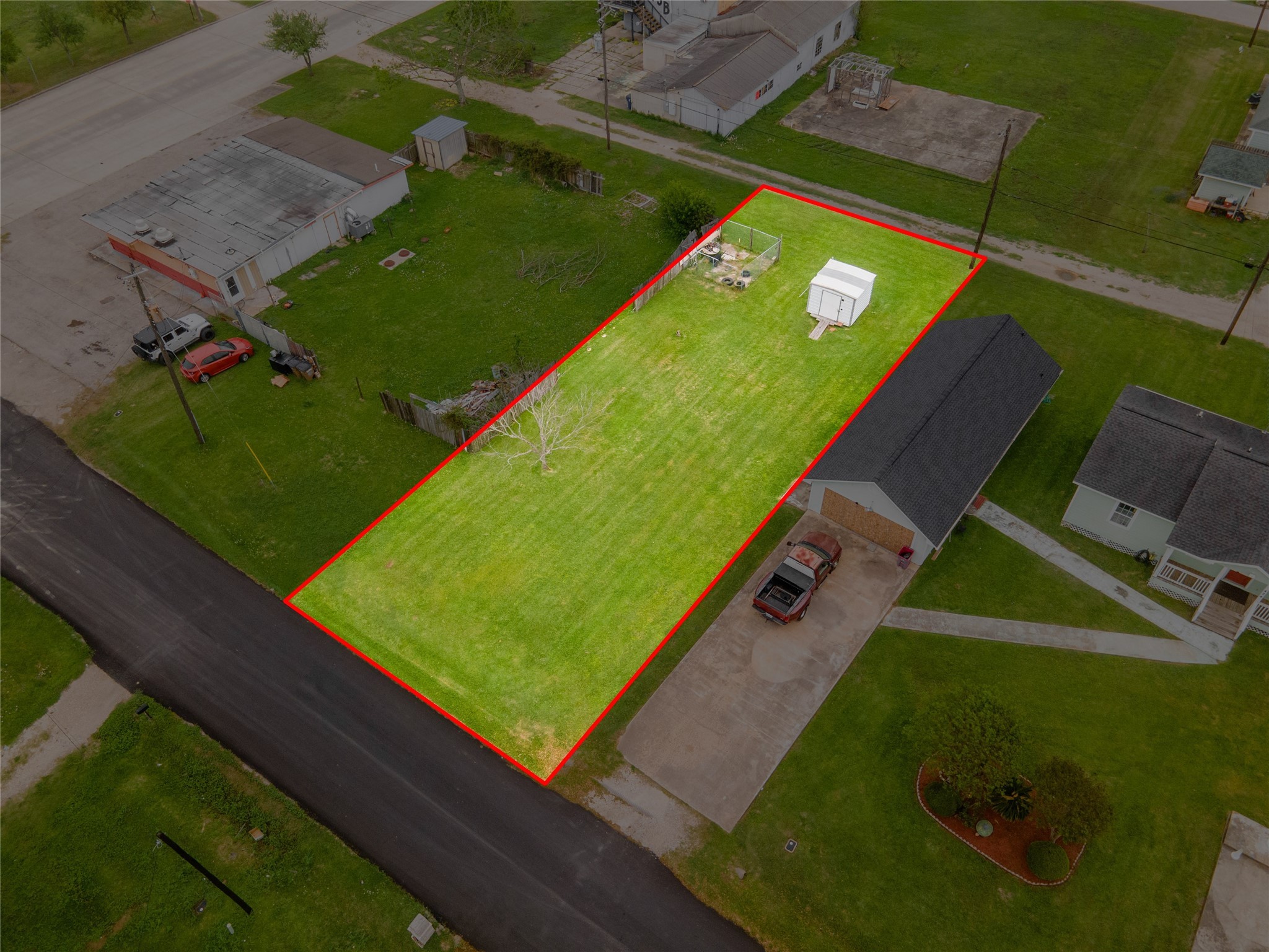 414 South Avenue B Freeport, TX 77541 - Photo 4 of 14 an aerial view of a tennis ground