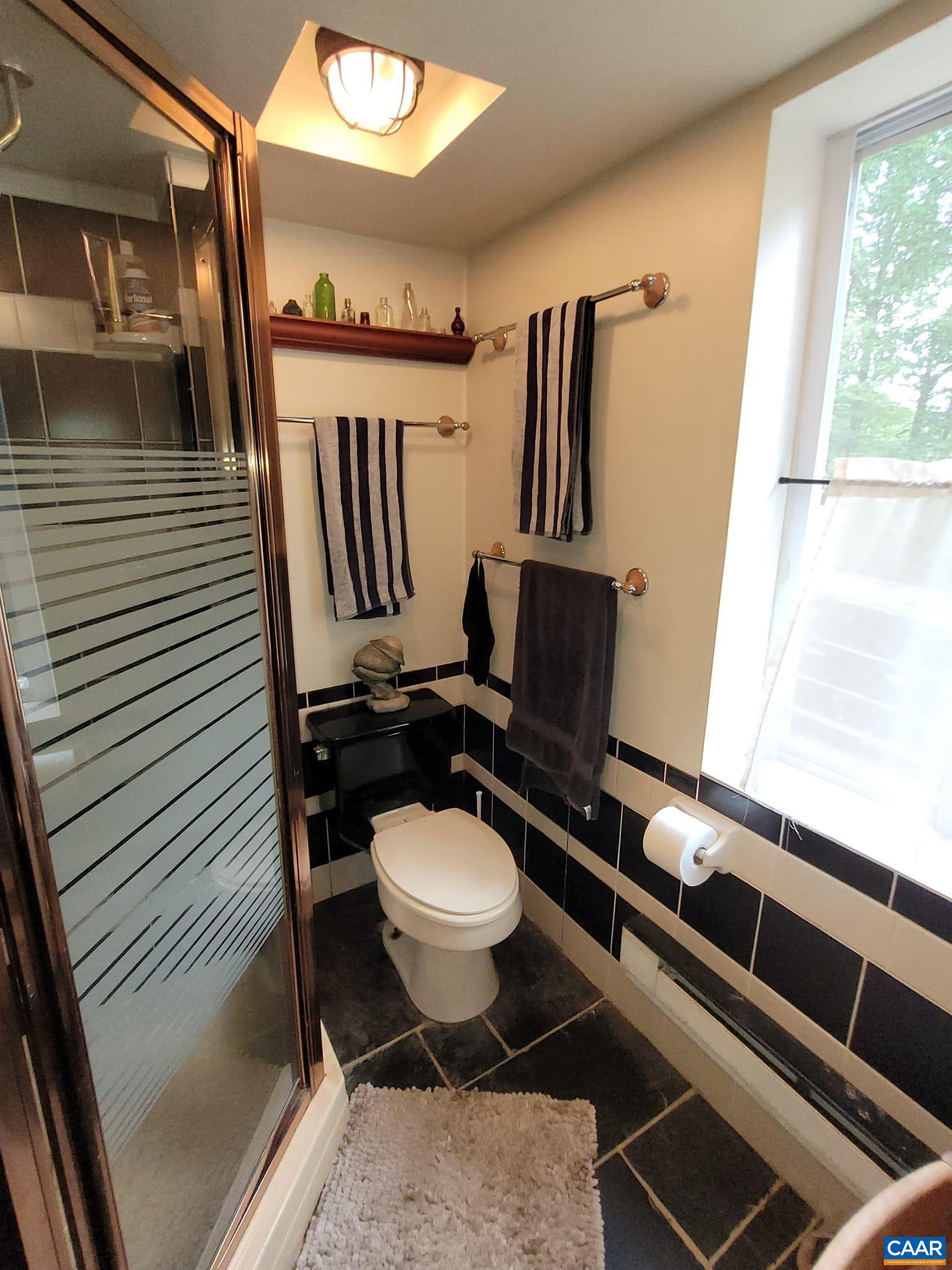 2057 Shifflett Road Dyke, VA 22935 - Photo 17 of 65 Gallery Image 17