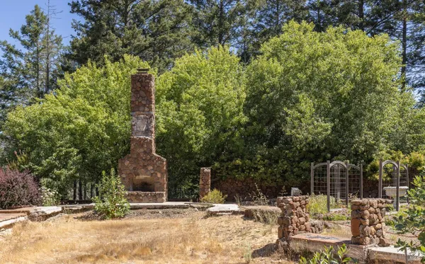 a view of outdoor space yard and patio