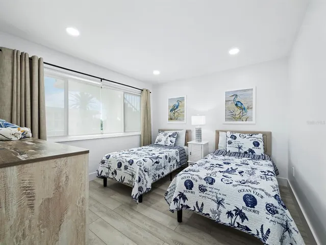 $599,000 | 3320 Gulf Of Mexico Drive, Unit 208C, Longboat Key, FL 34228