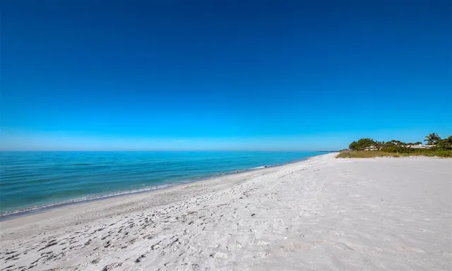 $599,000 | 3320 Gulf Of Mexico Drive, Unit 208C, Longboat Key, FL 34228