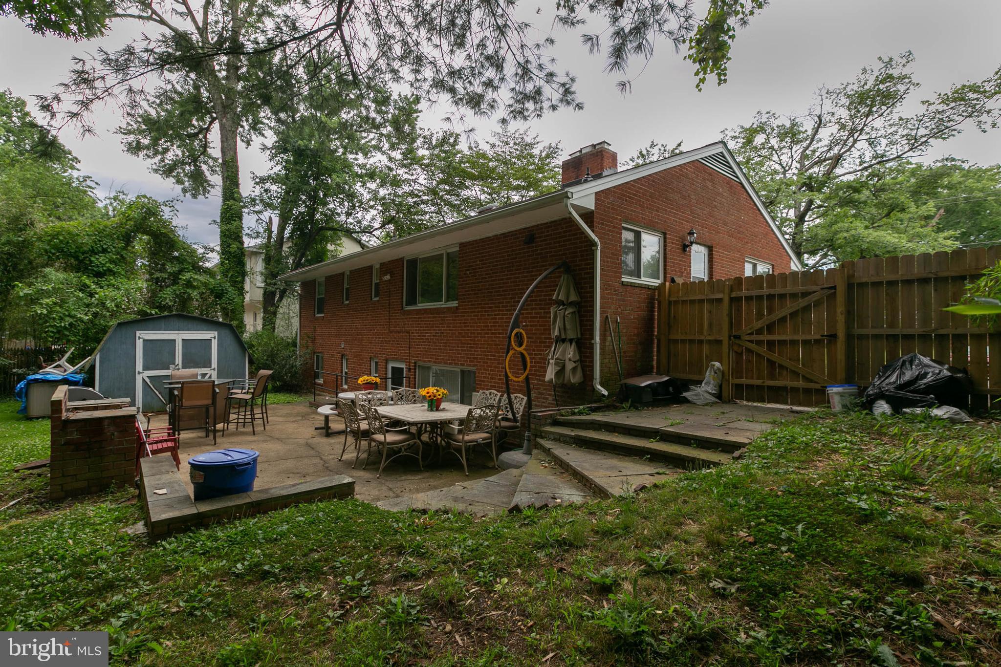 5408 Heming Avenue Springfield, VA 22151 - Photo 25 of 27 Great back yard for entertaining