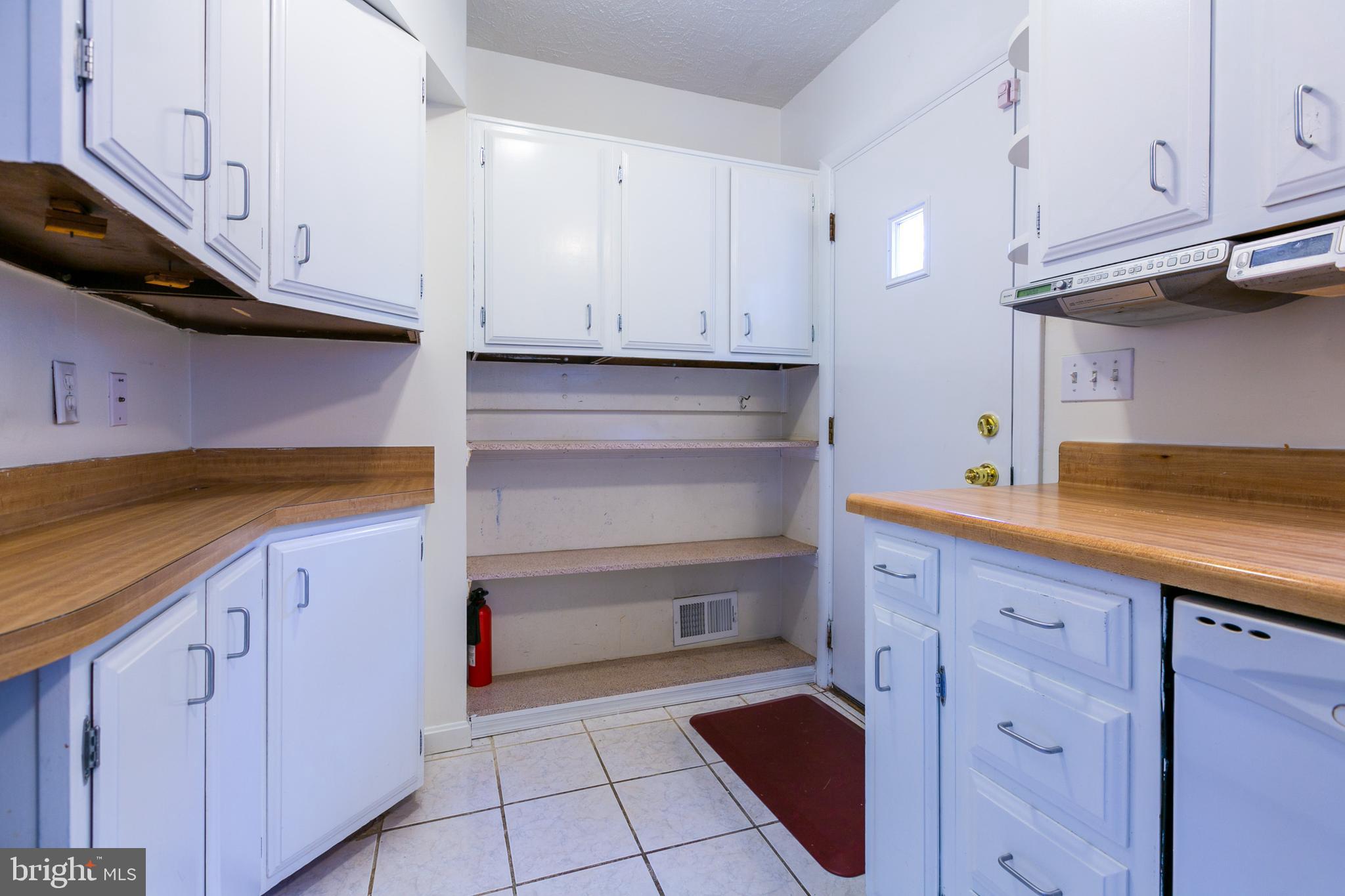 5408 Heming Avenue Springfield, VA 22151 - Photo 10 of 27