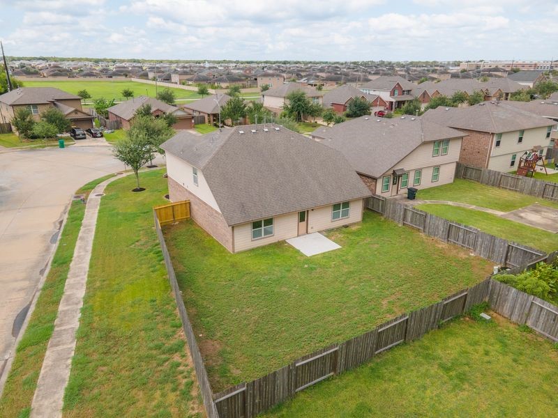 9919 Shimmering Lakes Drive Rosharon, TX 77583 - Photo 40 of 41