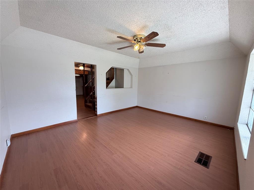 403 North Reagan Street Hamilton, TX 76531 - Photo 6 of 20