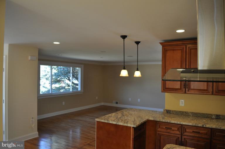 511 East Indian Spring Drive Silver Spring, MD 20901 - Photo 11 of 29 View of Kitchen to living room