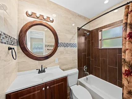 $1,299,000 | 1640 Northeast 4th Place, Fort Lauderdale, FL 33301