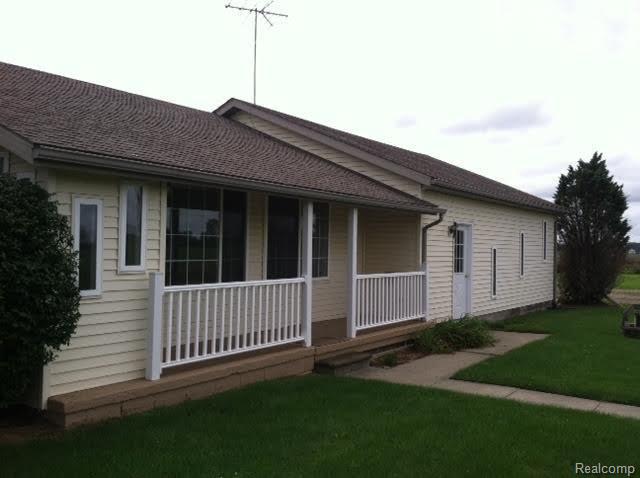 744 Minor Road Memphis, MI 48041 - Photo 2 of 19