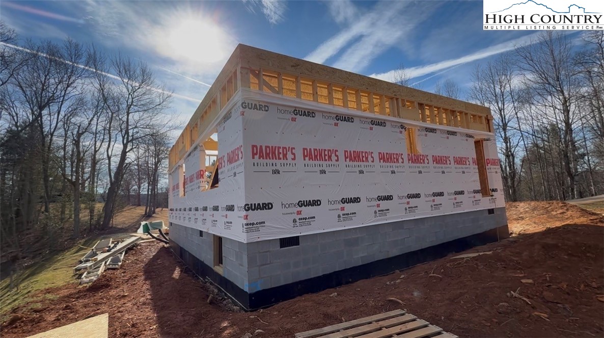 310 Autumn Run Road West Jefferson, NC 28694 - Photo 12 of 28