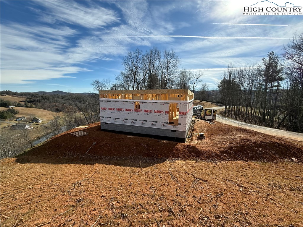 310 Autumn Run Road West Jefferson, NC 28694 - Photo 14 of 28