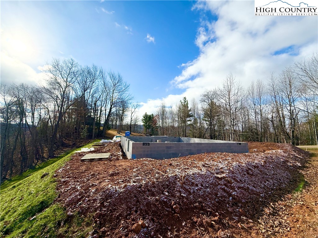 310 Autumn Run Road West Jefferson, NC 28694 - Photo 18 of 28