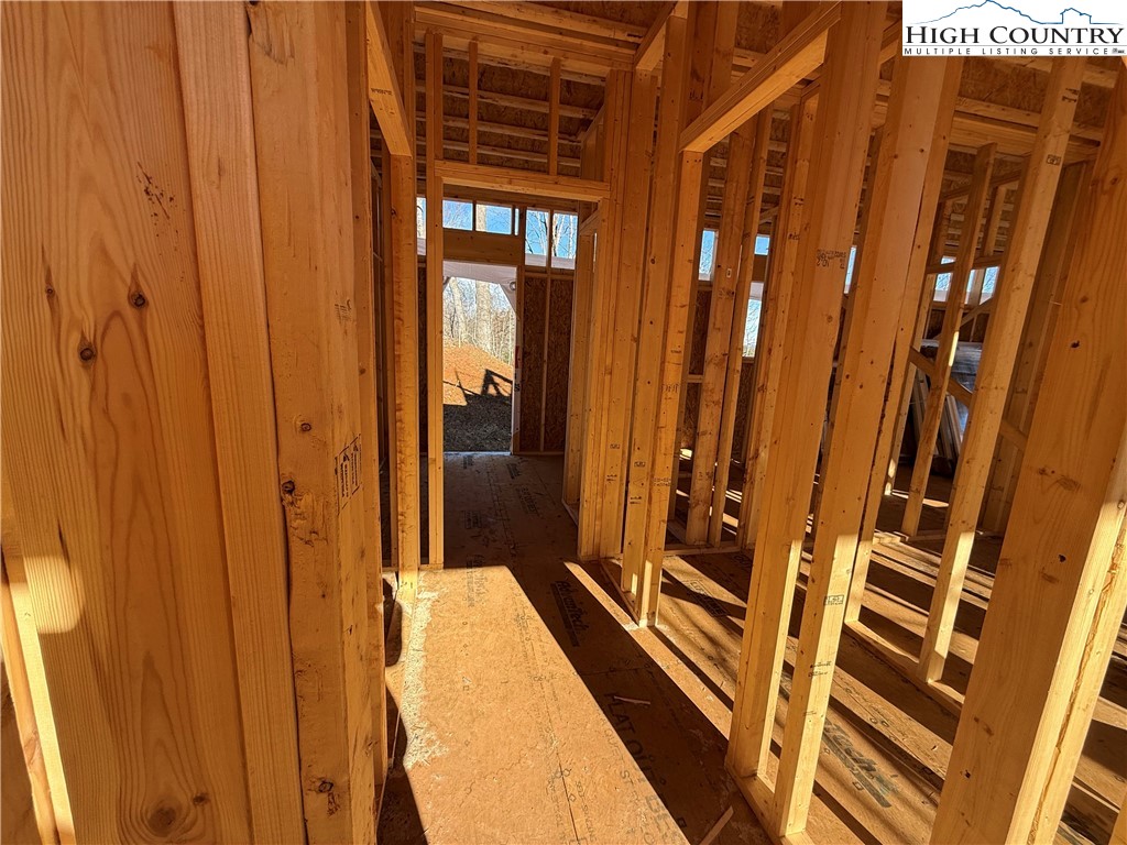 310 Autumn Run Road West Jefferson, NC 28694 - Photo 5 of 37