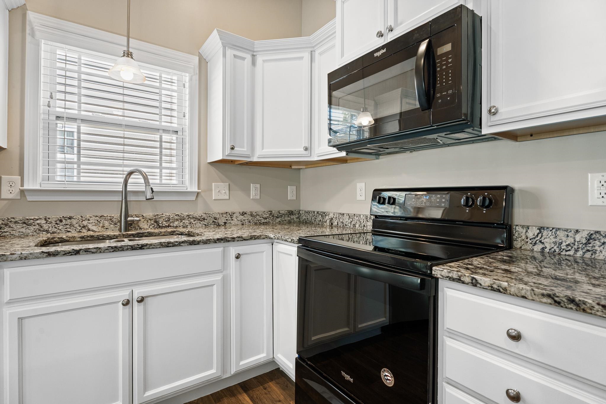 619 Spartan Commodor Lane Inman, SC 29349 - Photo 8 of 37
