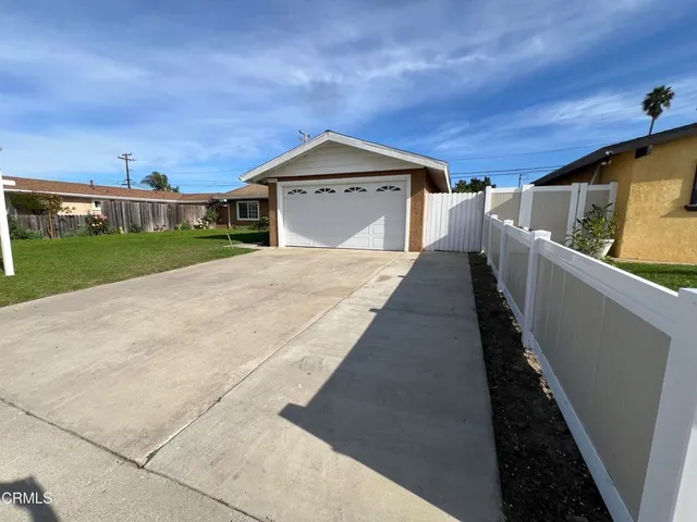 a view of a house with a tub