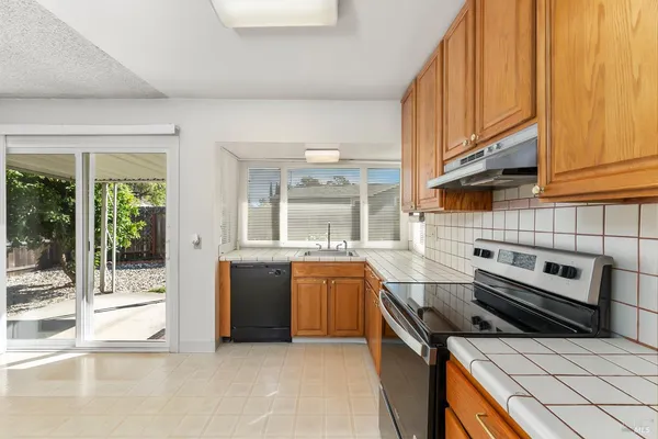 $445,000 | 1463 Quail Drive, Fairfield, CA 94533