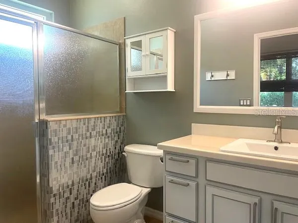 $2,450 | 1457 Daryl Drive, Sarasota, FL 34232