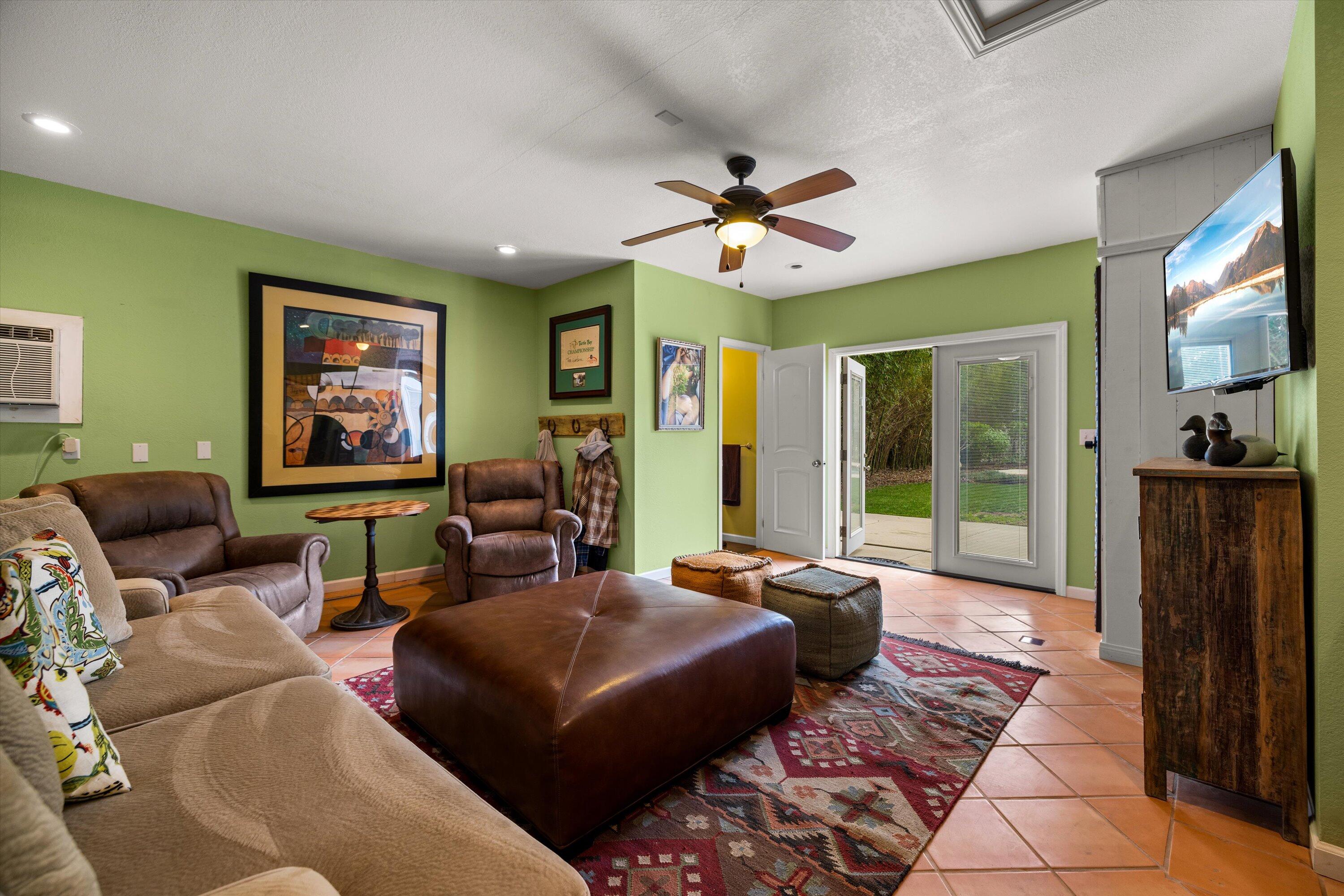 727 Oso Road Ojai, CA 93023 - Photo 23 of 42 29-7L5A9443