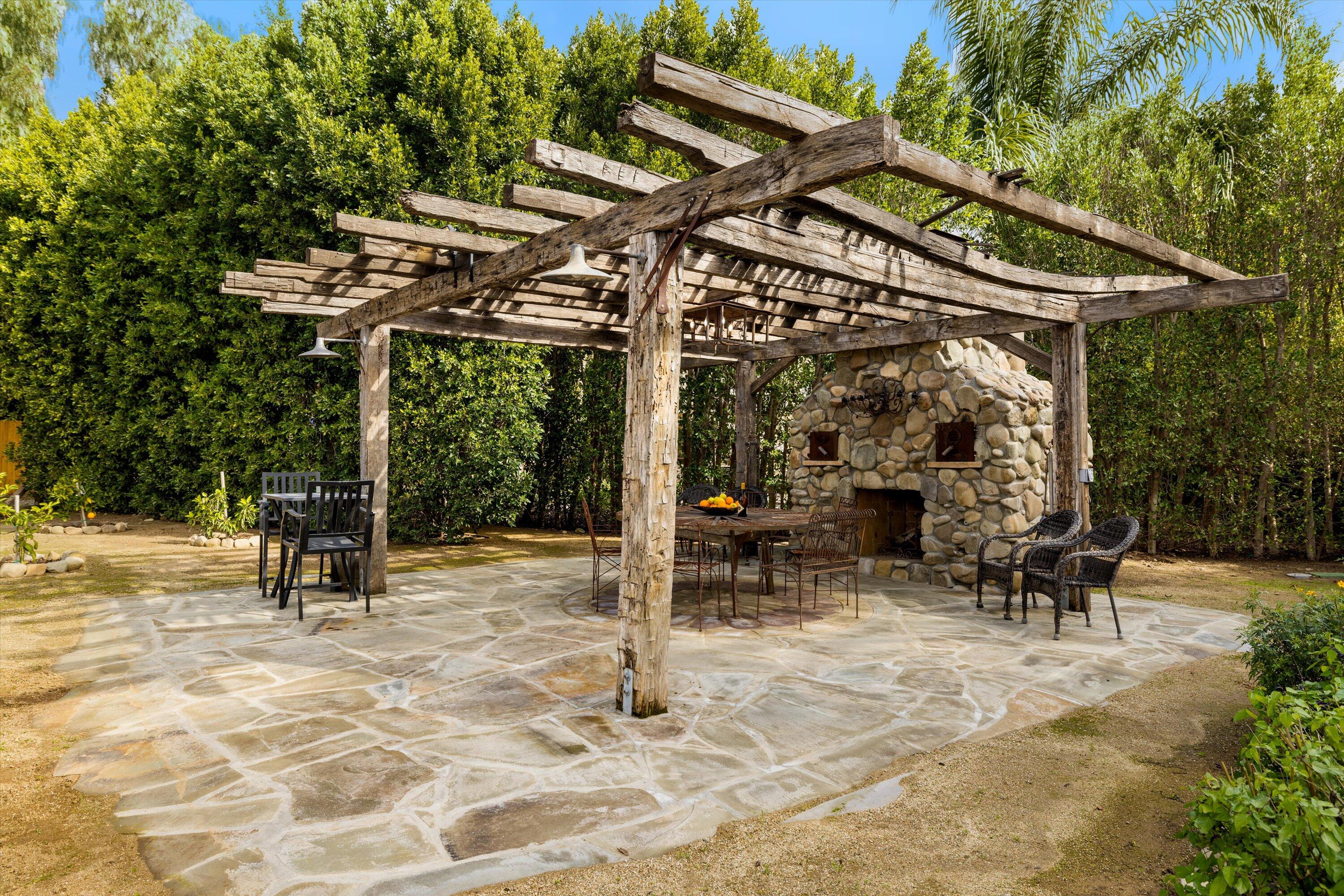 727 Oso Road Ojai, CA 93023 - Photo 27 of 42 31-7L5A9338