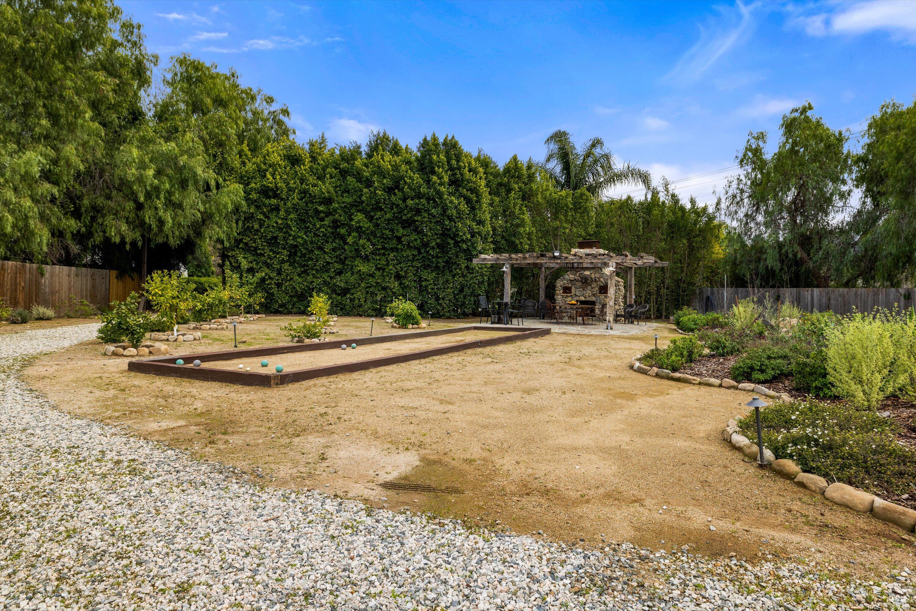 727 Oso Road Ojai, CA 93023 - Photo 33 of 42 40-7L5A9400