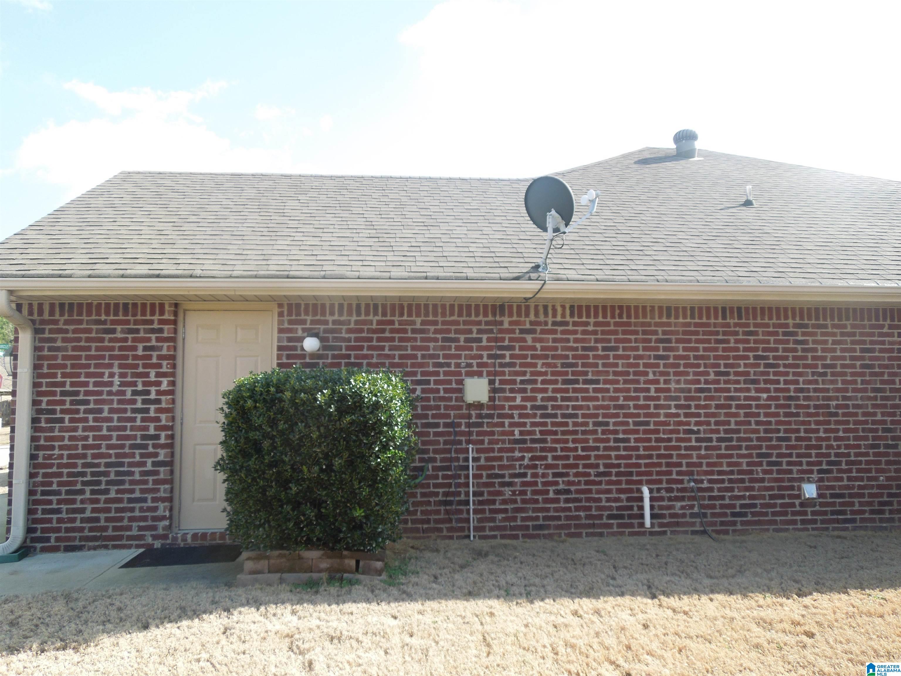 158 Grasonville Road Alabaster, AL 35007 - Photo 5 of 56