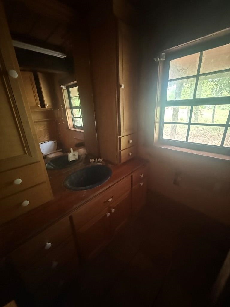 7273 County Line Road Silsbee, TX 77656 - Photo 12 of 37