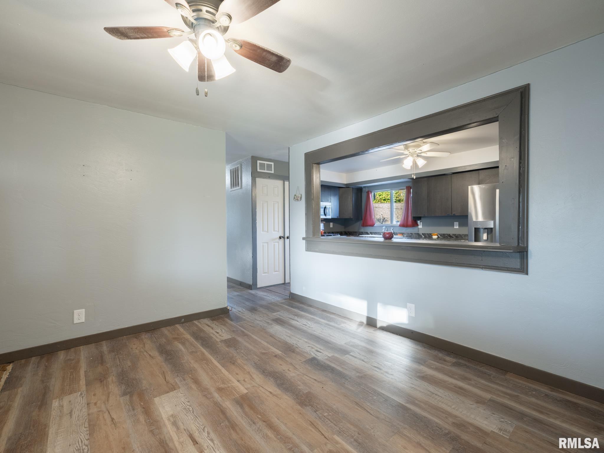 206 Temple Drive Washington, IL 61571 - Photo 15 of 40