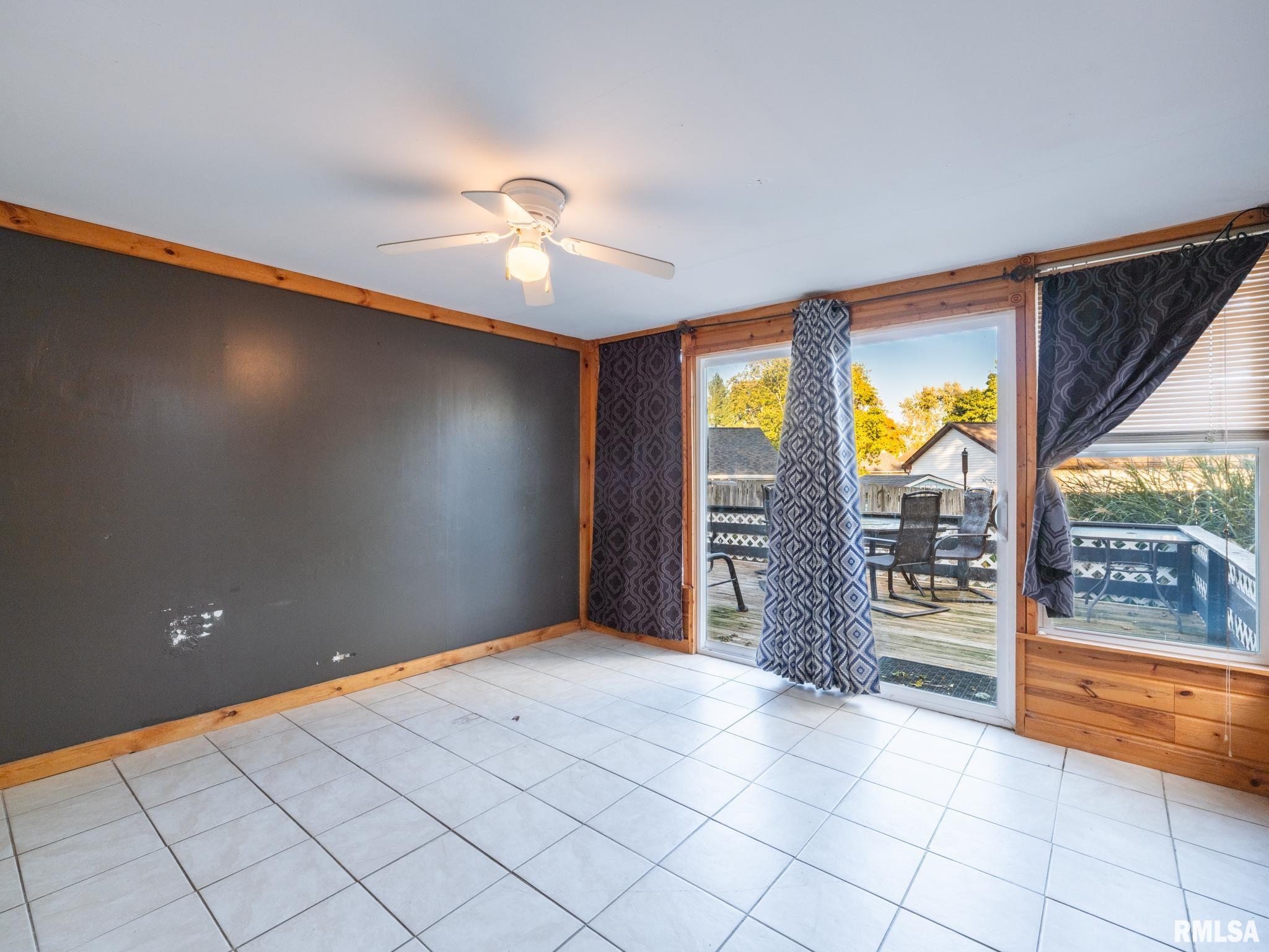 206 Temple Drive Washington, IL 61571 - Photo 28 of 40