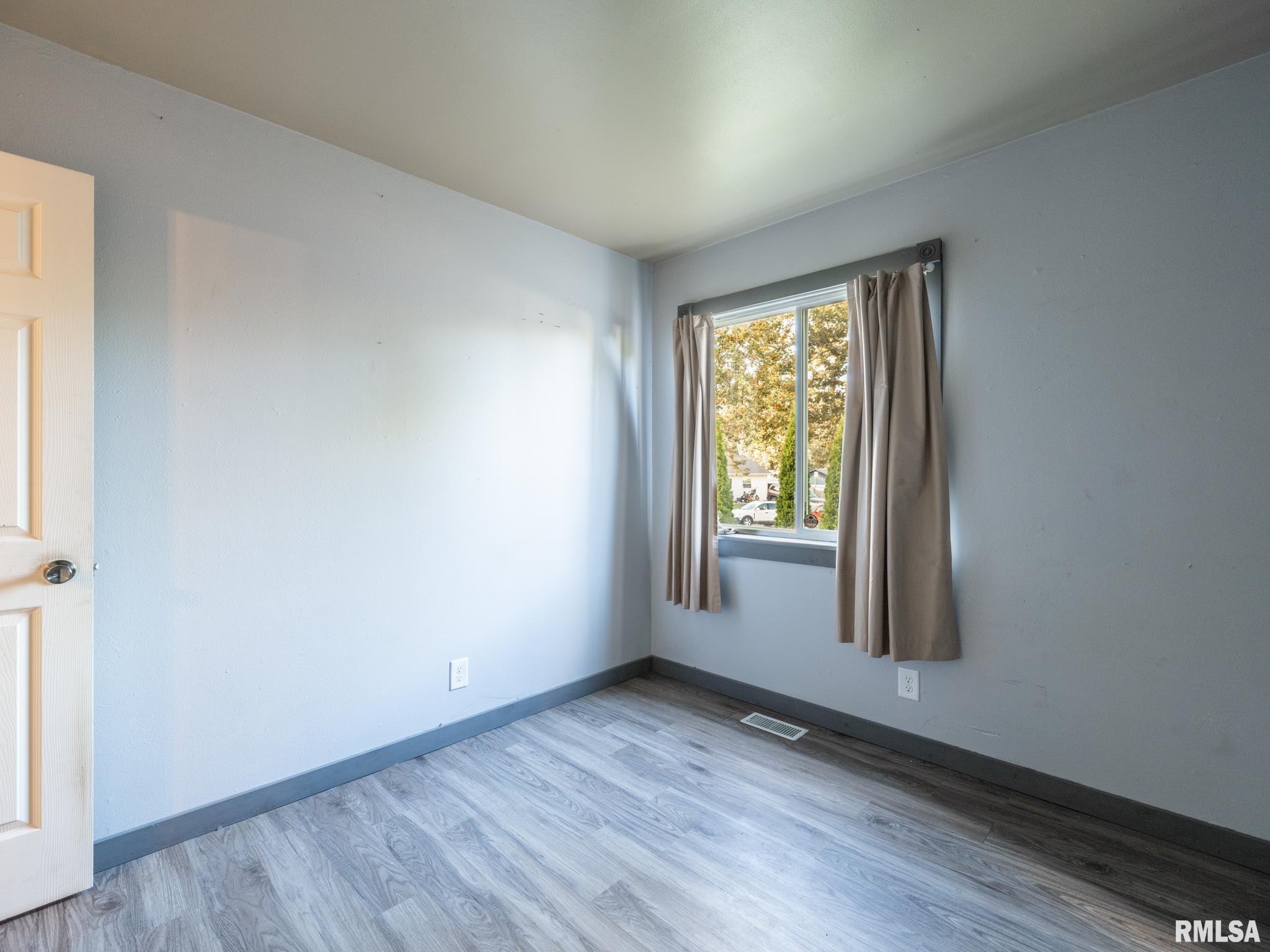 206 Temple Drive Washington, IL 61571 - Photo 33 of 40