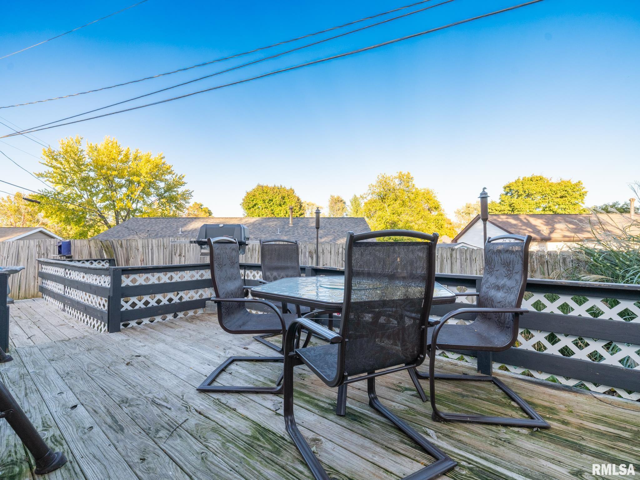 206 Temple Drive Washington, IL 61571 - Photo 9 of 40