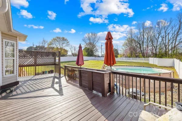 $370,000 | 105 Laura Court, Cherryville, NC 28021