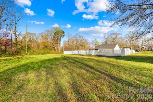 $370,000 | 105 Laura Court, Cherryville, NC 28021