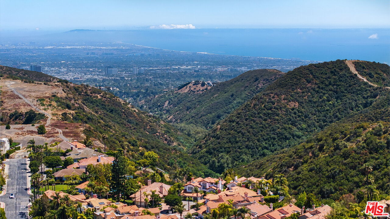 12608 Promontory Road Los Angeles, CA 90049 - Photo 68 of 68