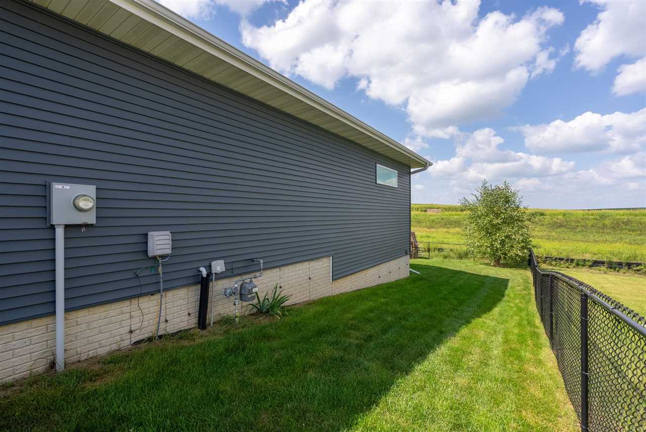 3176 Artesian Road Marion, IA 52302 - Photo 31 of 35 Gallery Image 31