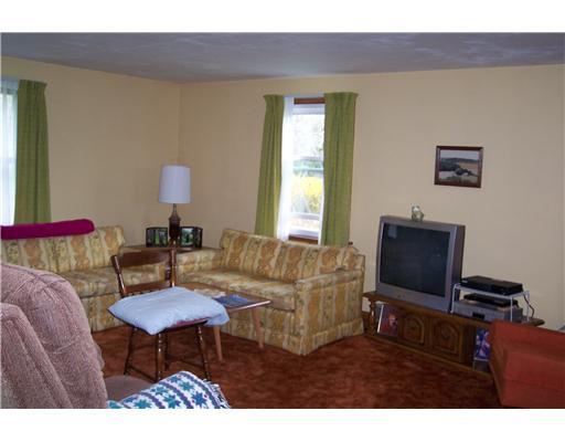 154 Mayer Road Slippery Rock, PA 16057 - Photo 9 of 13 Den/Family/Great Room.