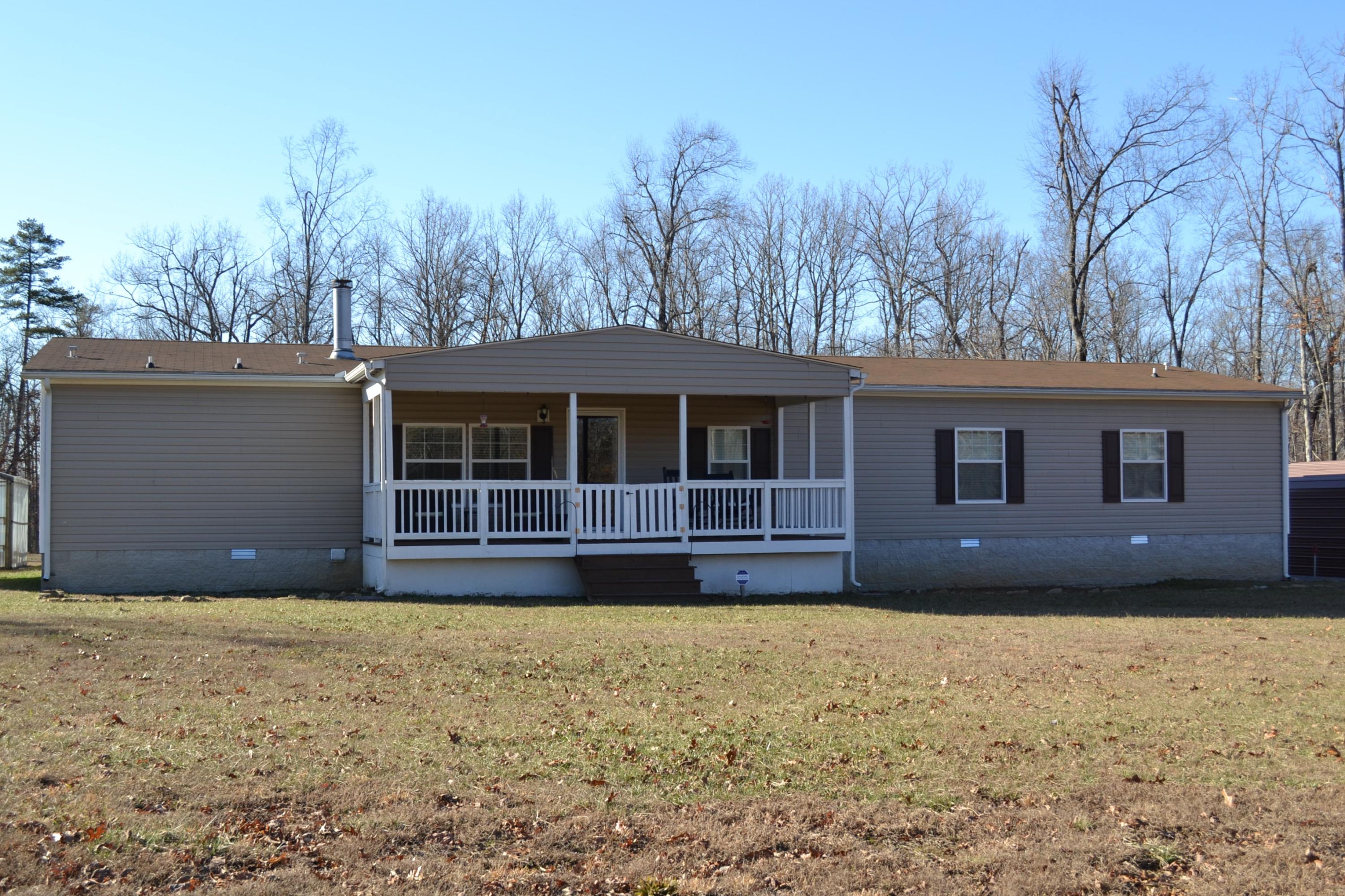 603 Tabletop Road Monterey, TN 38574 - Photo 36 of 40 Front